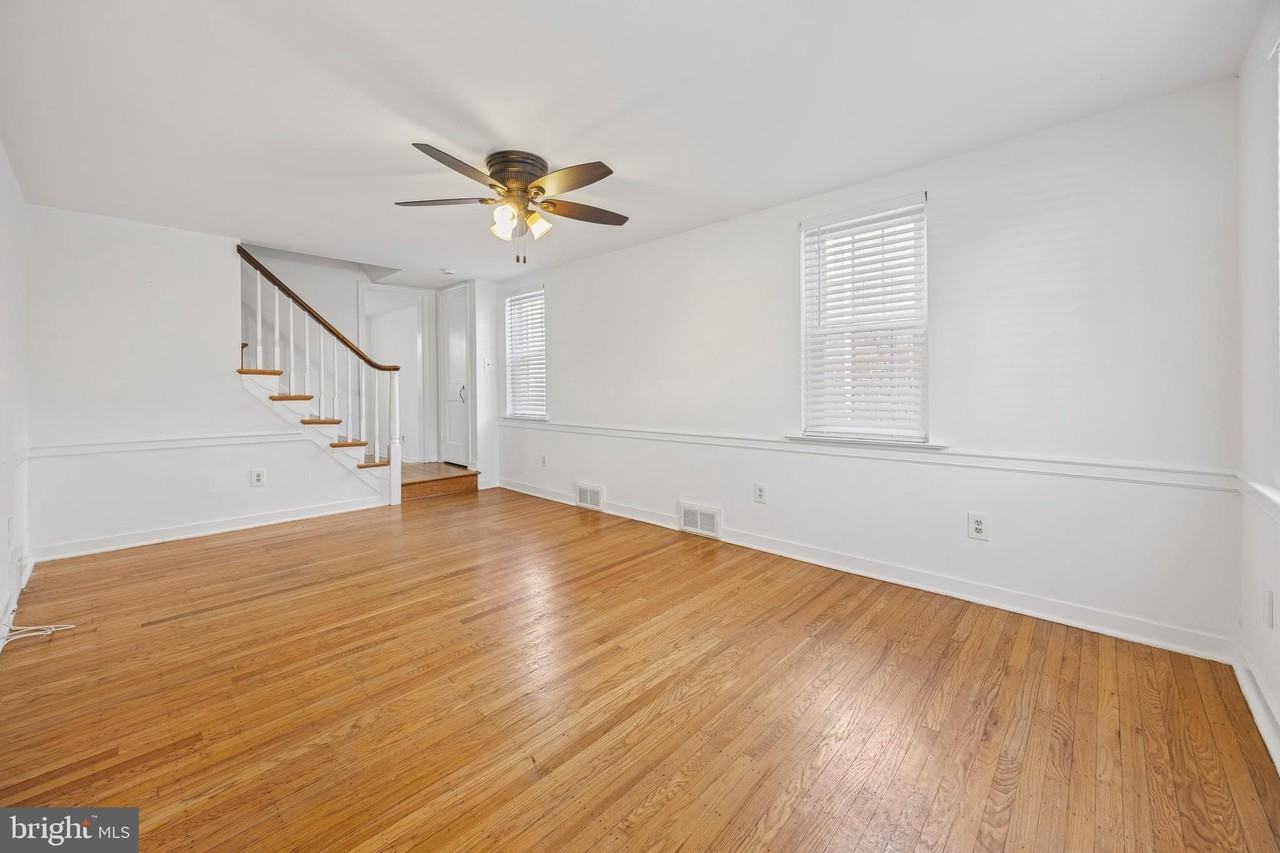 344 Inwood Rd - Photo 4 of 16