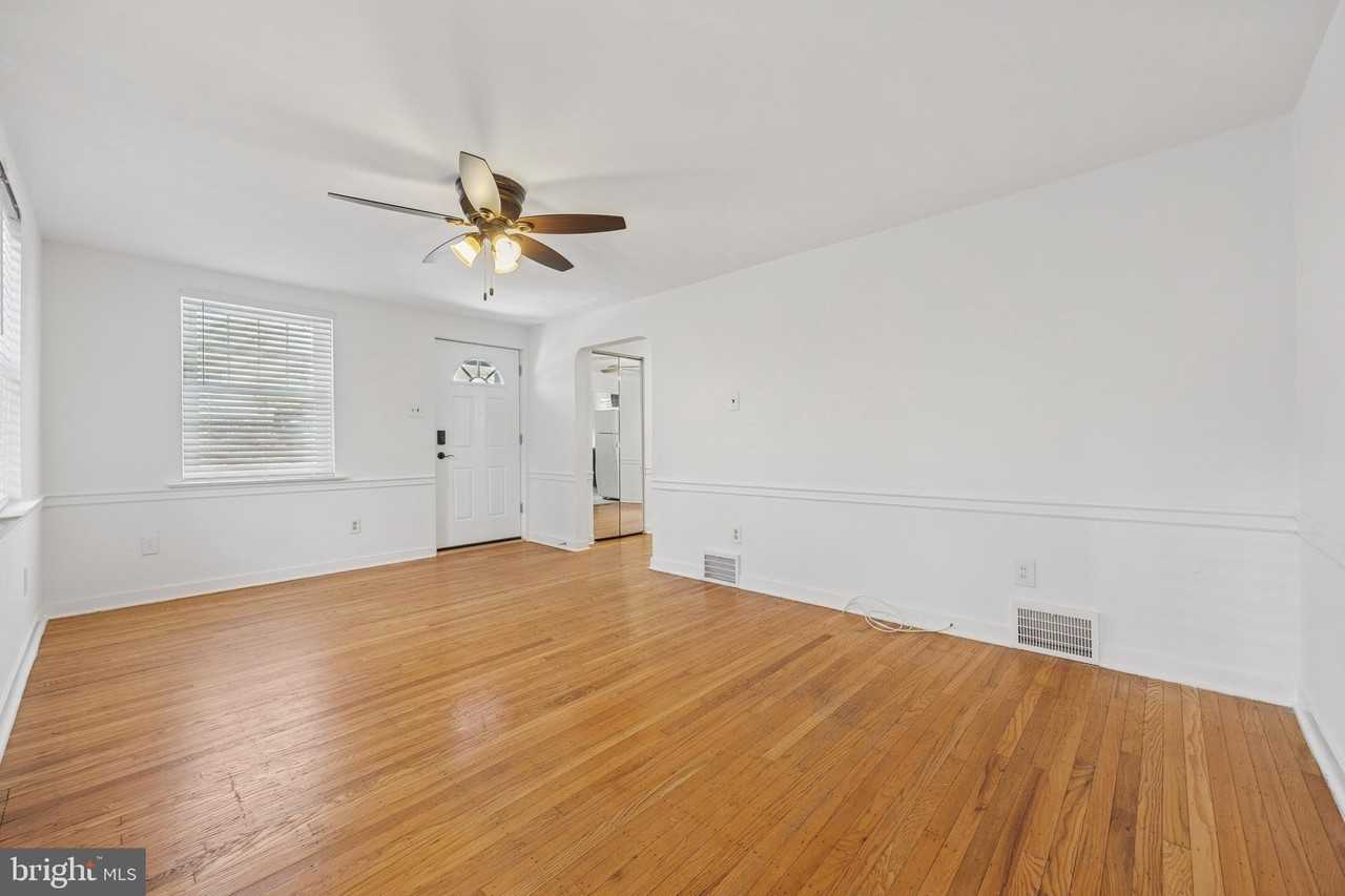 344 Inwood Rd - Photo 5 of 16