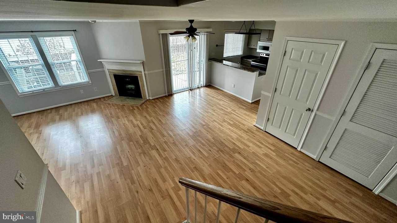 12893A Grays Pointe Rd Unit 12893a #12893A - Photo 2 of 17