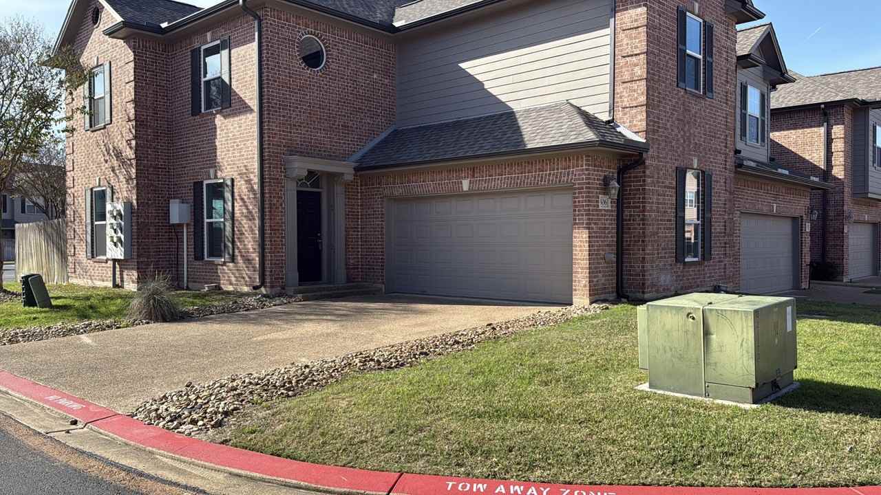 1425 W Villa Maria Rd #1 - Photo 2 of 33