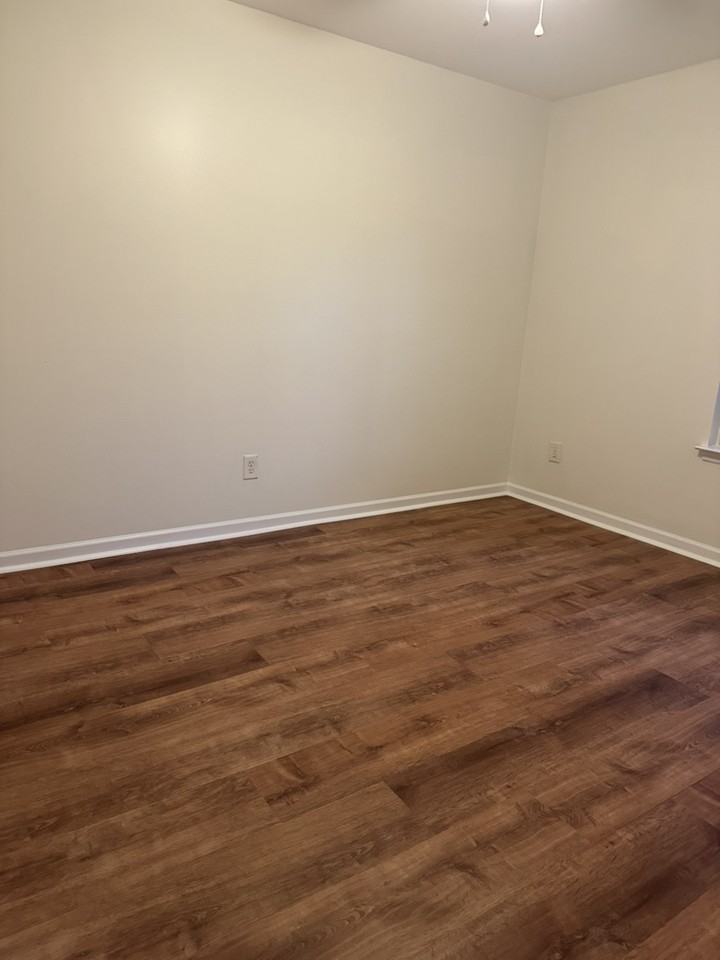 12206 Lullingstone Rd - Photo 3 of 6