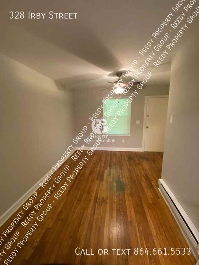 328 Irby St - Photo 5 of 7