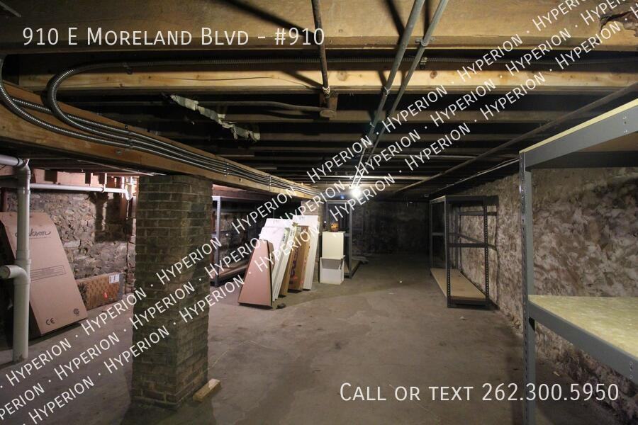 910 E Moreland Blvd #910 - Photo 6 of 10