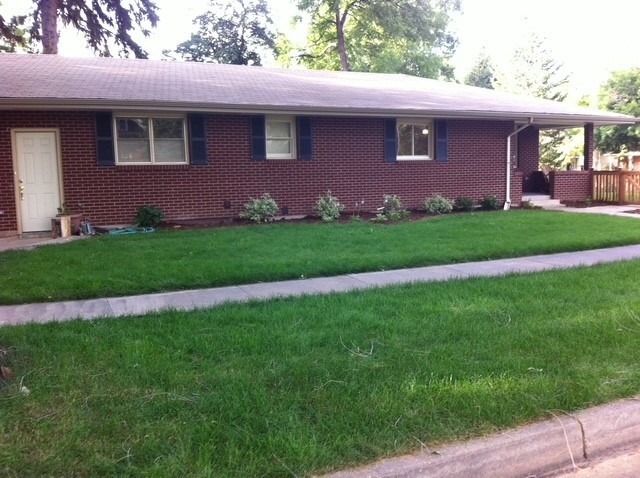 231 S Whitcomb St #B - Photo 2 of 8