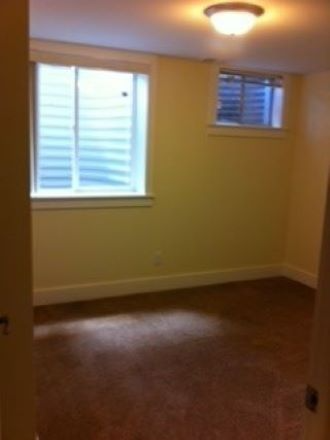 231 S Whitcomb St #B - Photo 4 of 8