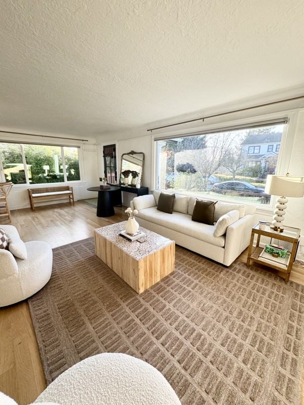 8018 28th Ave Nw - Photo 4 of 24