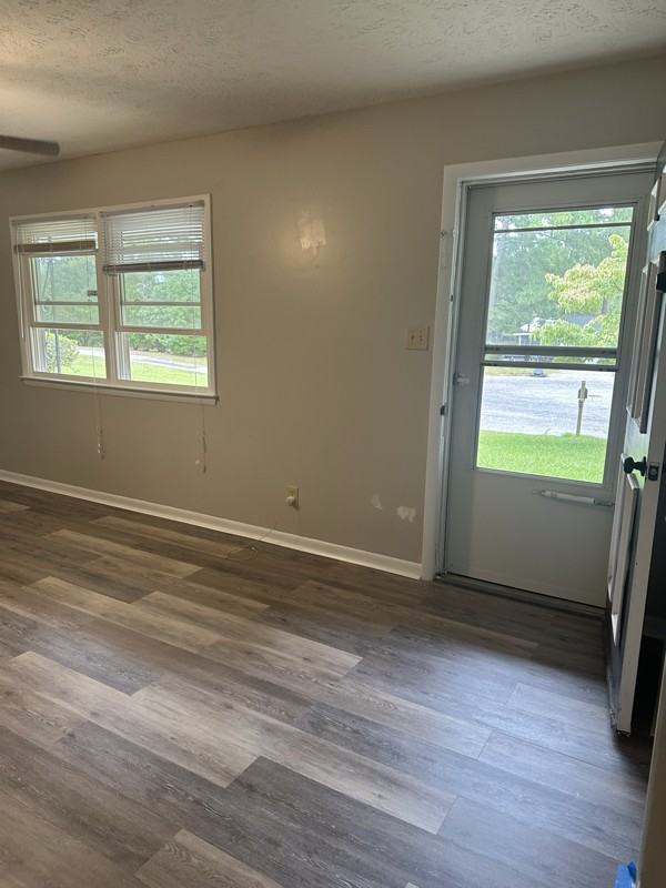 3301 Rhodhiss Ct - Photo 6 of 22