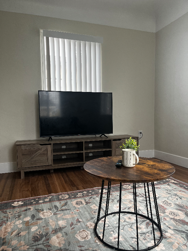 1348 Olivine Ave - Photo 5 of 26