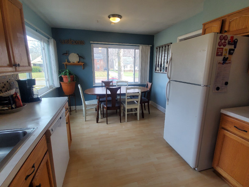 1170 Dover Center Rd - Photo 4 of 39