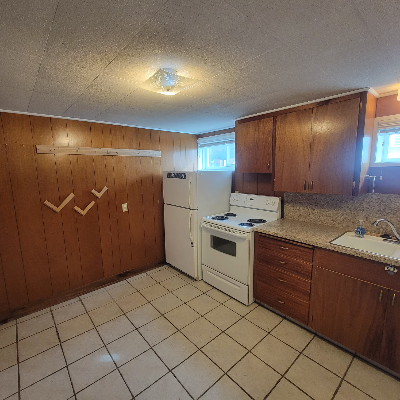 2654 Tyler Ave #2 - Photo 3 of 17