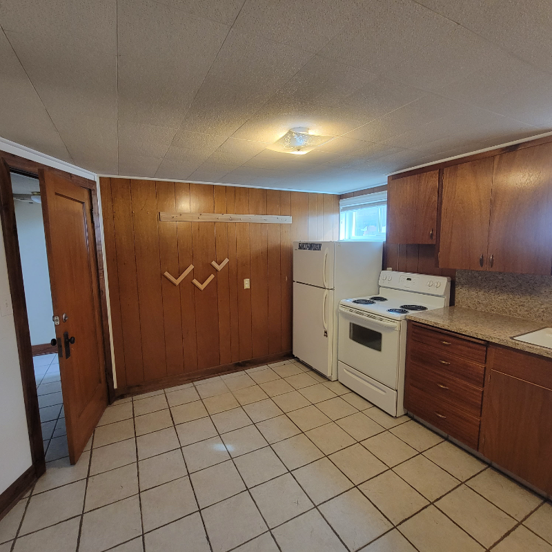 2654 Tyler Ave #2 - Photo 4 of 17