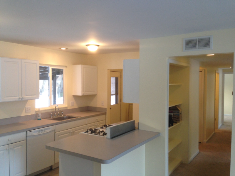 439 Rose - Photo 2 of 3