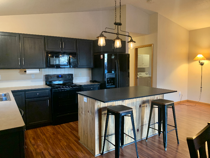 3916 Eagles Nest Dr - Photo 3 of 13