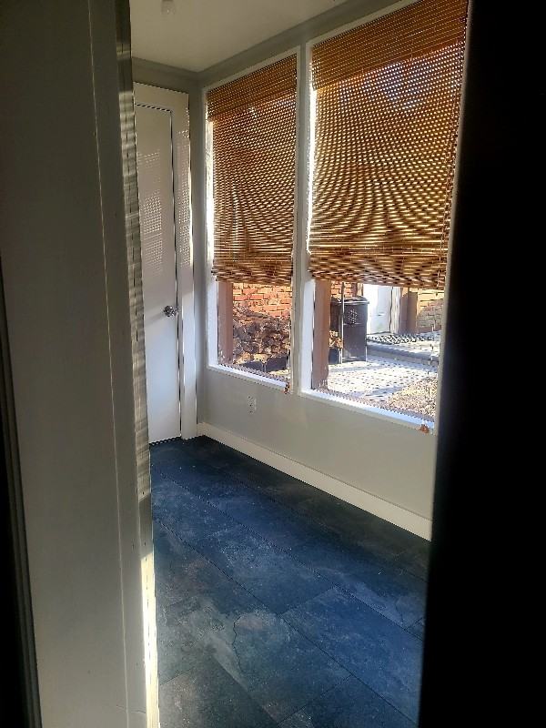 16 Queen Rd - Photo 5 of 9