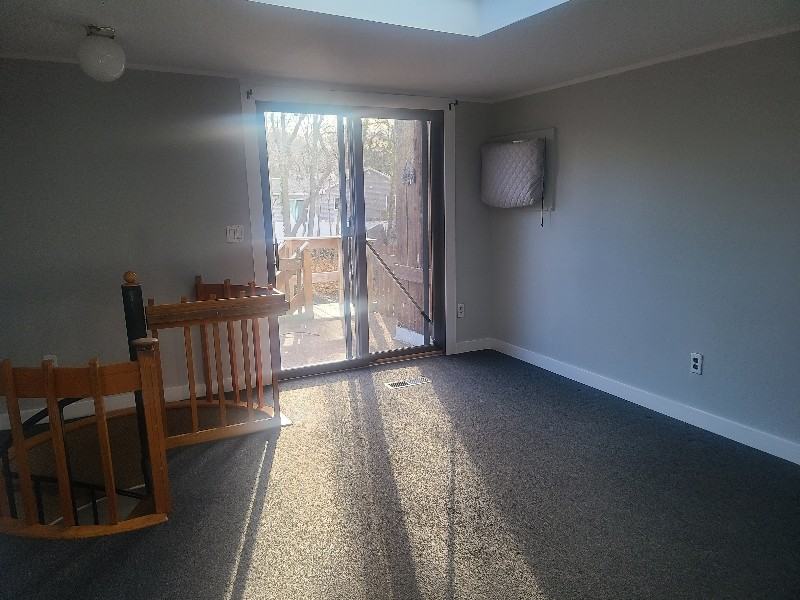 16 Queen Rd - Photo 7 of 9