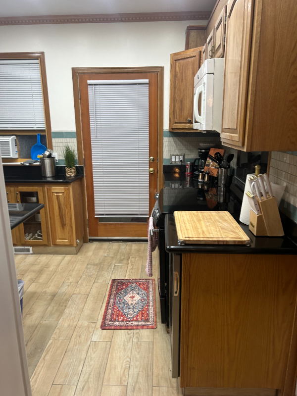 30 W Etruria St #031 - Photo 3 of 13