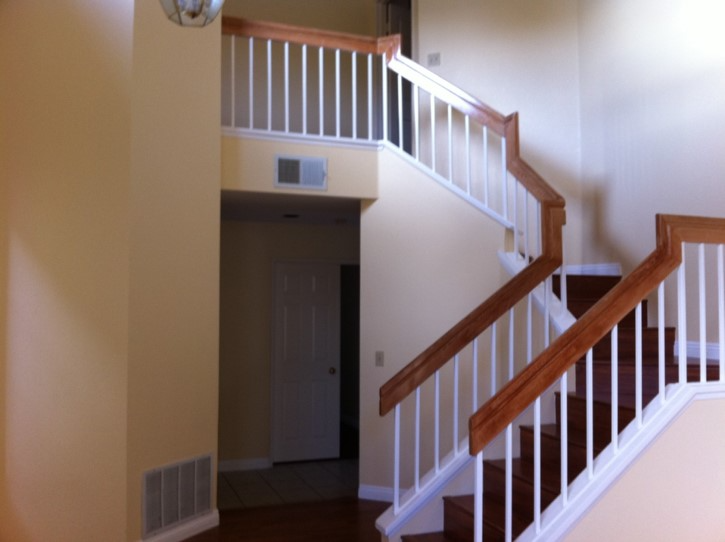 739 Avenida Abeja - Photo 4 of 6