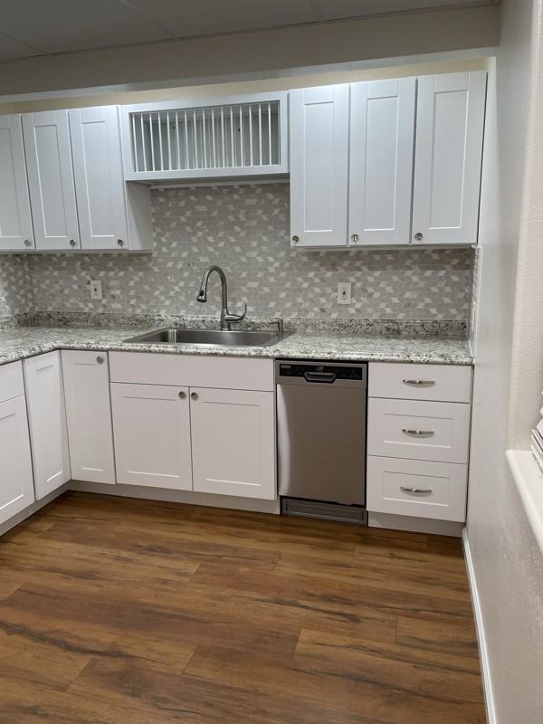 214 Eagle Ave - Photo 4 of 17