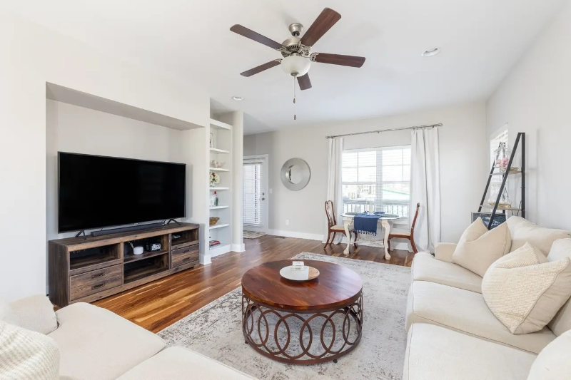 5521 Kentucky Ave - Photo 7 of 20