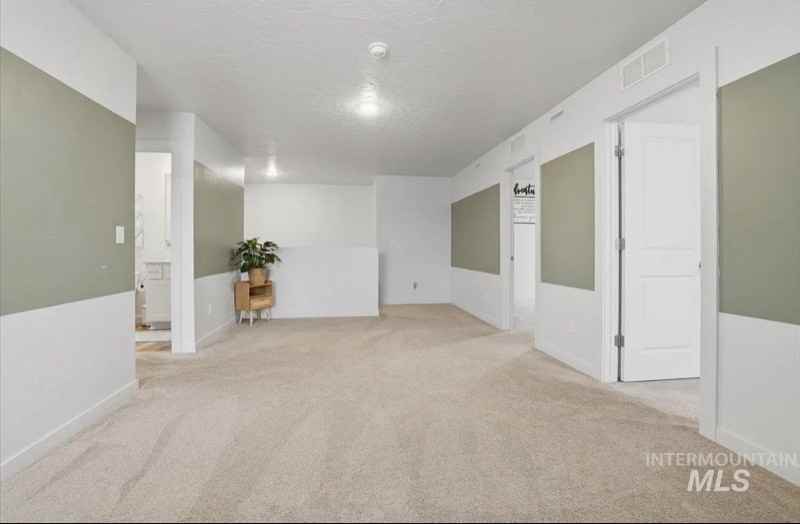 3225 E Mossy Rock Ct - Photo 3 of 15