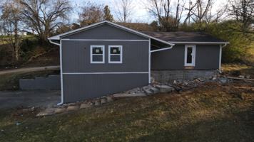 featured image of 305 Iroquois Ln