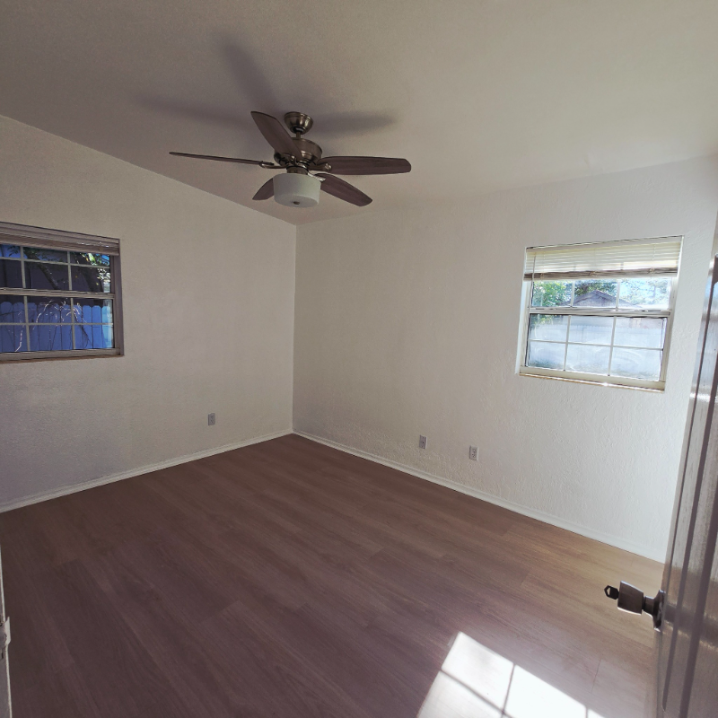 640 Jasmine Rd - Photo 7 of 10