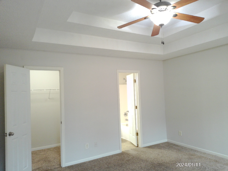 316 Laurie Ln - Photo 4 of 9