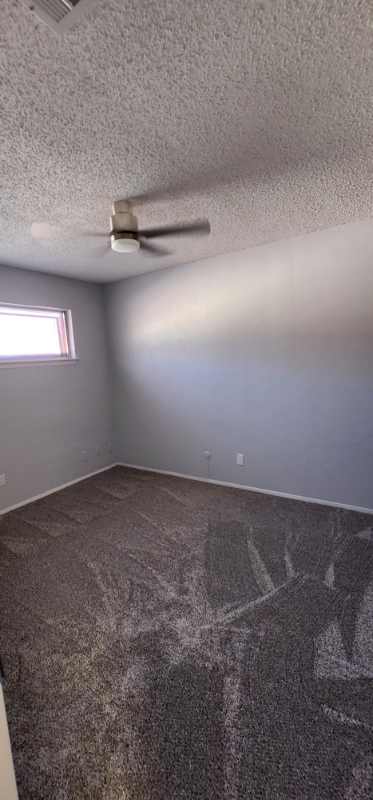 705 Intrepid Dr - Photo 4 of 18