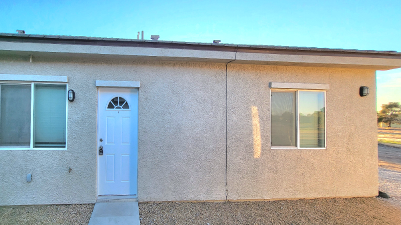 620 San Lorenzo St #2 - Photo 3 of 17