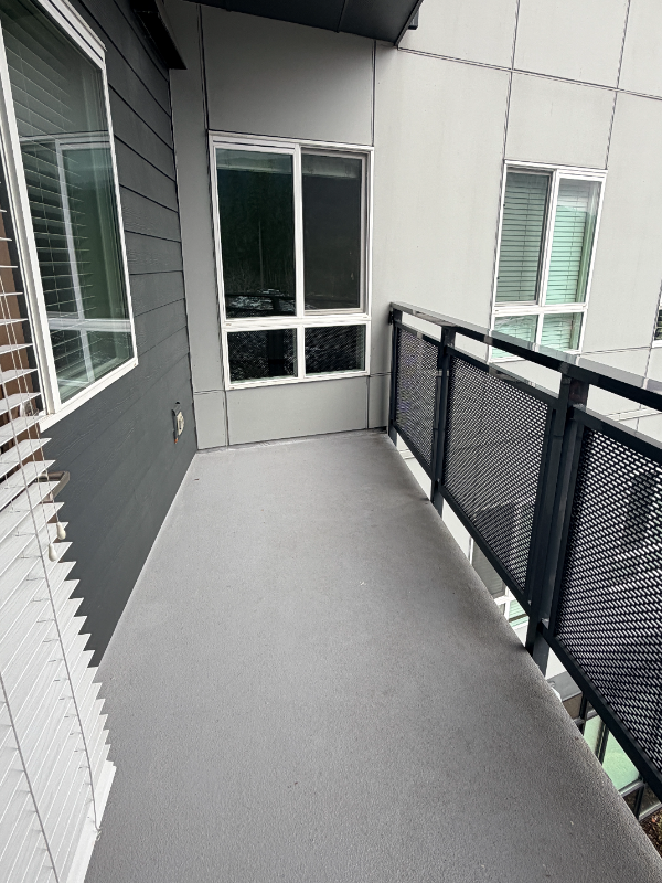 580 8th Ave Ne #313 - Photo 7 of 20