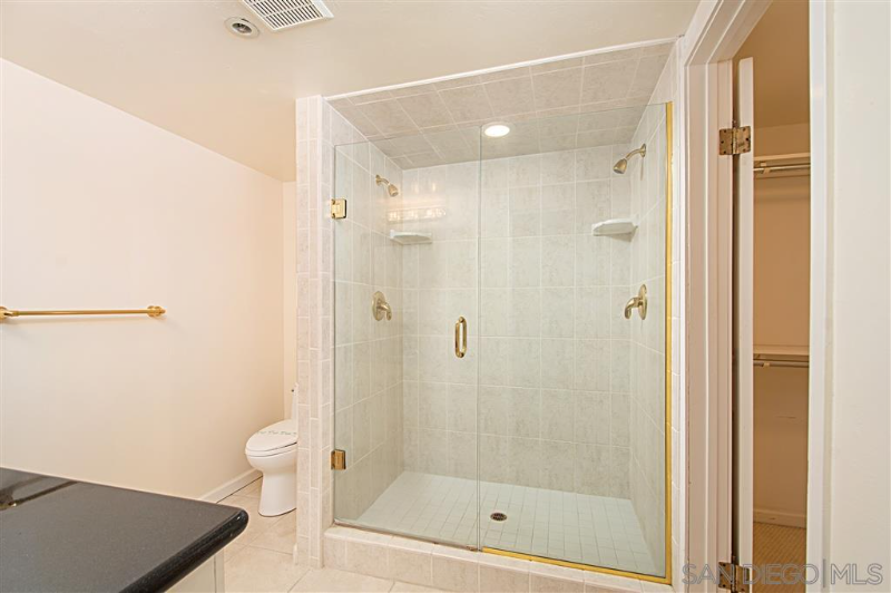 4016 Gresham St #C4 - Photo 7 of 20