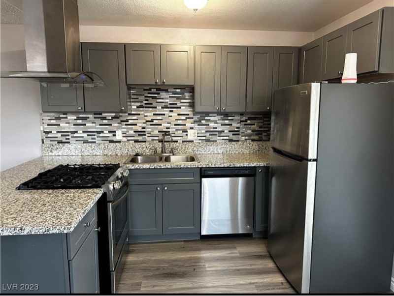 3915 Calle Tereon - Photo 2 of 20