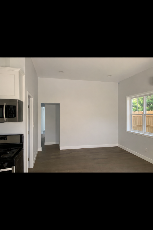 8456 Darby Ave - Photo 2 of 10