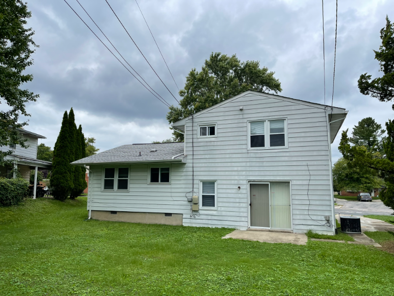 3803 Cherrybrook Rd - Photo 2 of 20