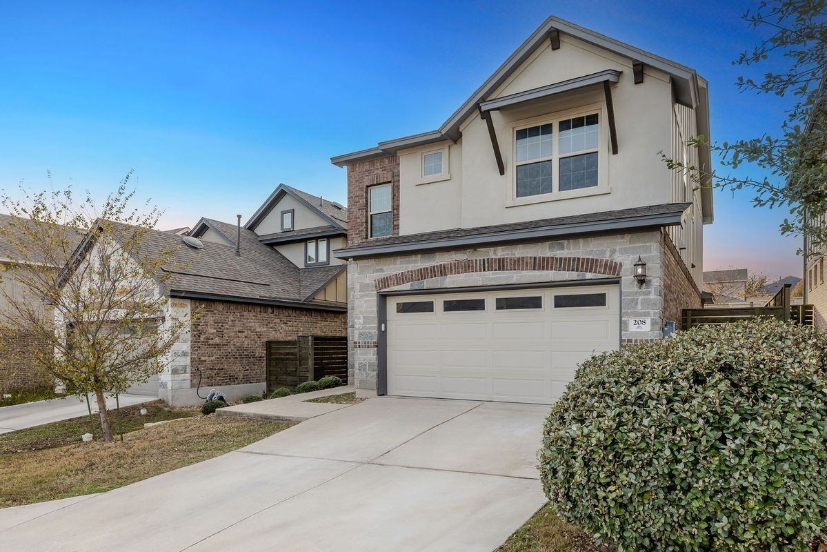 3651 Sandy Brook Dr - Photo 2 of 33