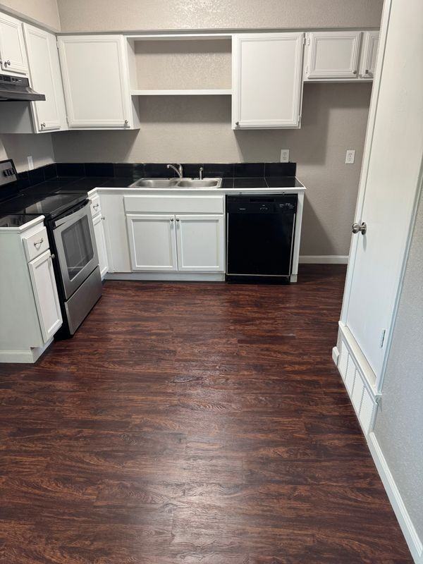 357 Nw Newton Dr - Photo 5 of 7