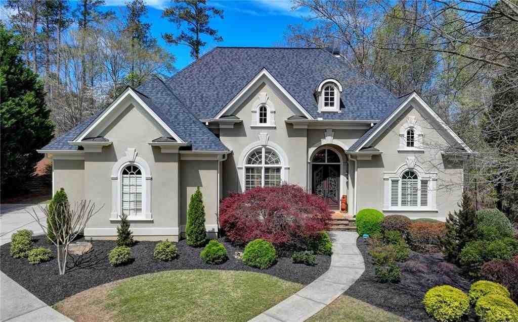 6745 Laurel Oak Dr - Photo 3 of 50
