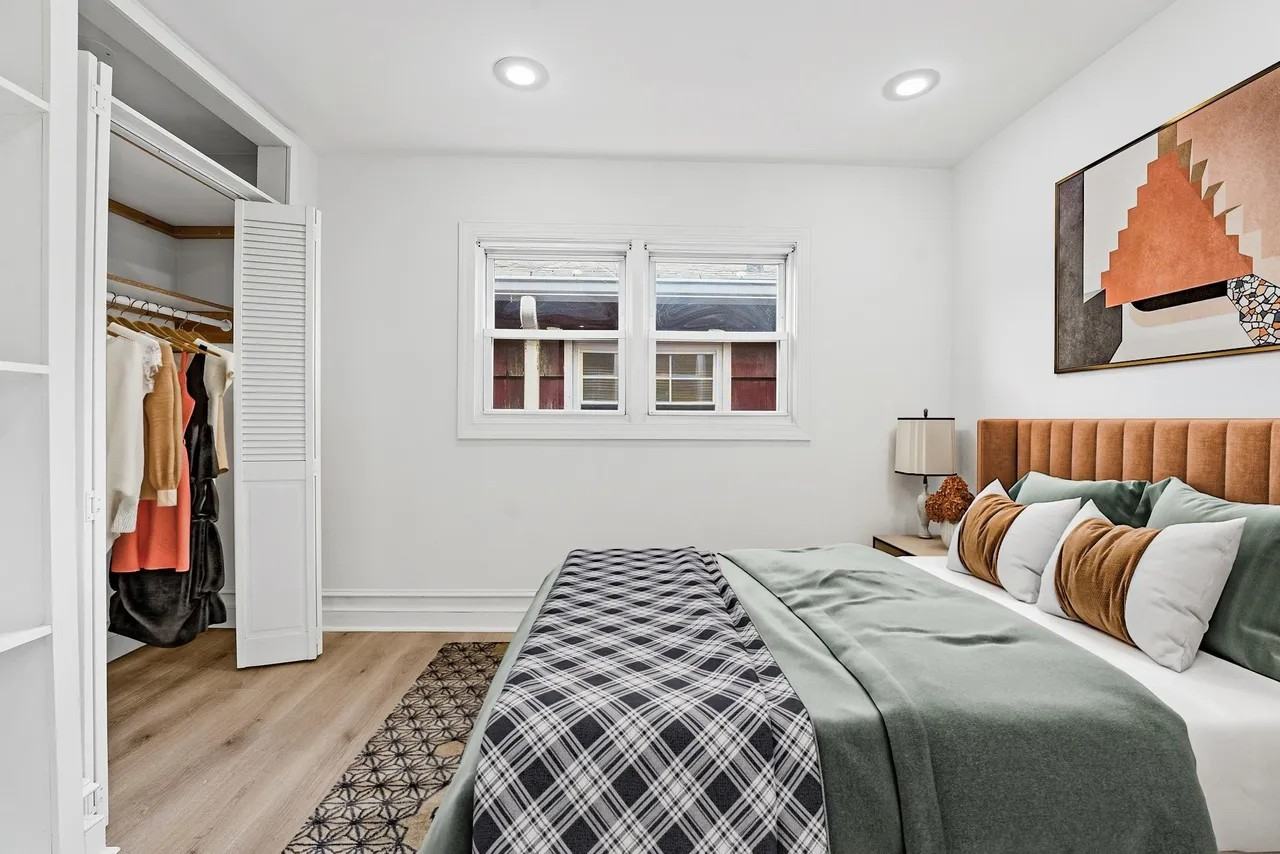 89 Stuyvesant Ave #2ndFL - Photo 6 of 10