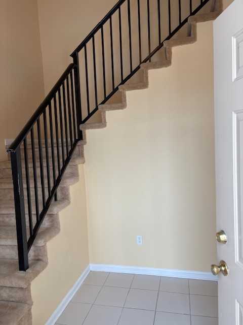 16803 Dover Dr #13 - Photo 2 of 9