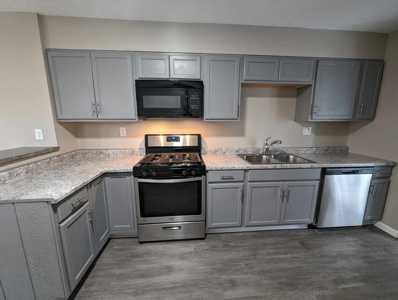 4860 Forest Rd #NA - Photo 5 of 17