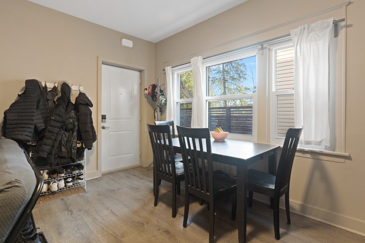 77 Fulton Avenue - Photo 4 of 11