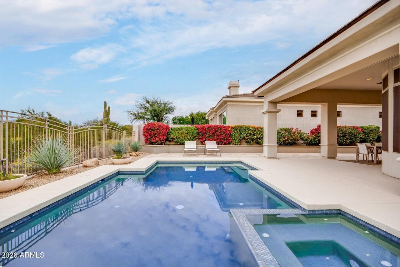 19838 N 84th St - Photo 2 of 50