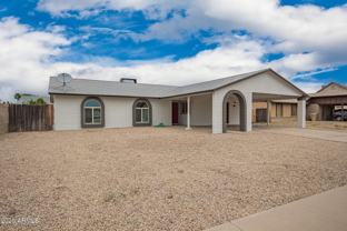 6428 W Sunnyslope Ln - Photo 1 of 1