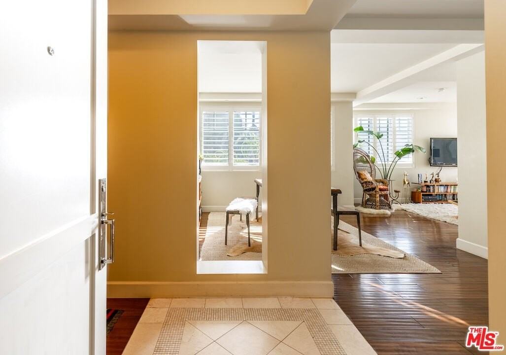 1751 Appian Way Unit 302 #302 - Photo 2 of 20