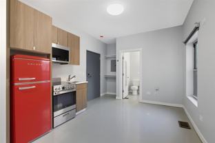 4700 N Racine Ave #111 - Photo 1 of 1