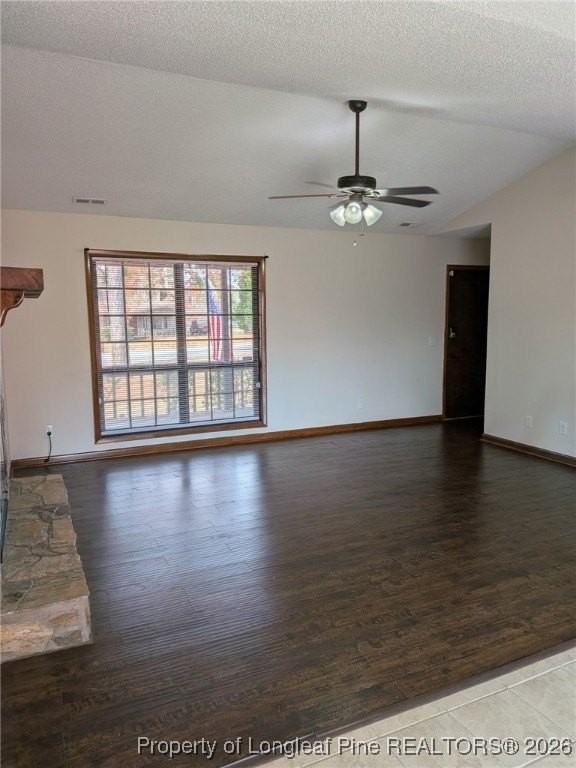 481 Sierra Trl - Photo 4 of 24