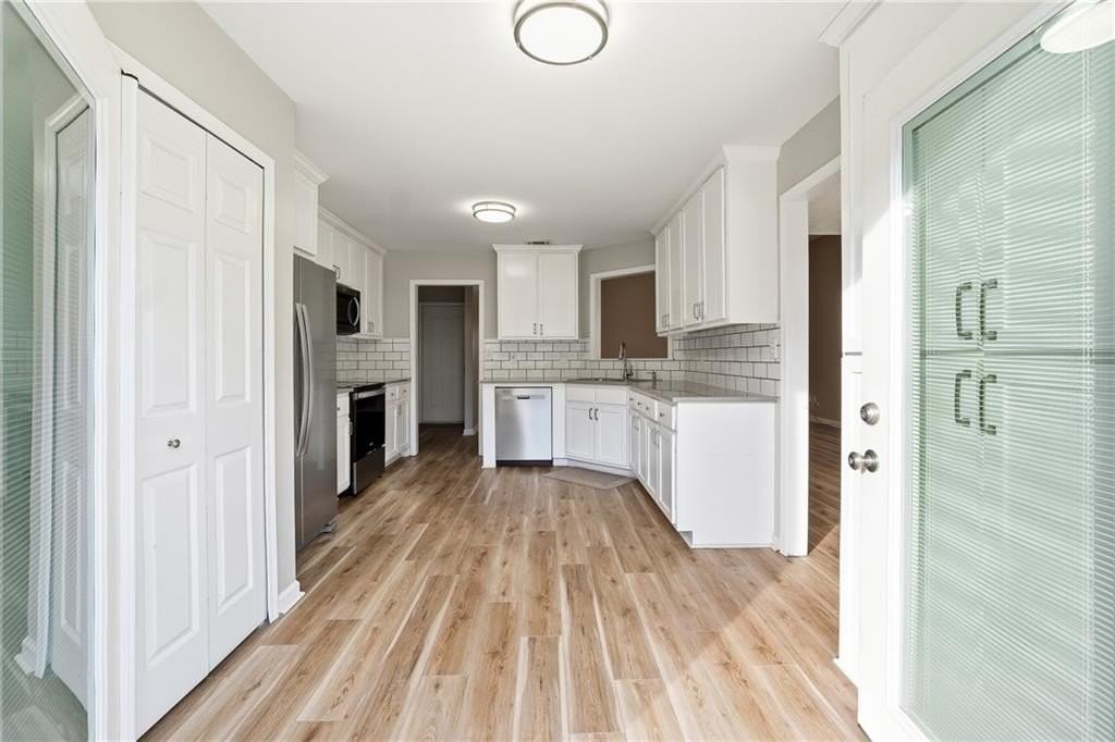 2335 Winthrope Way Dr - Photo 6 of 27