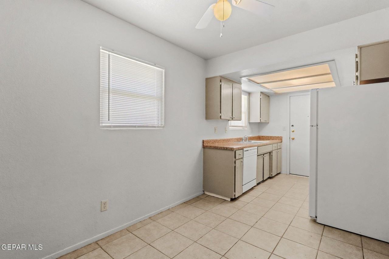 3801 Olympic Ave - Photo 5 of 20