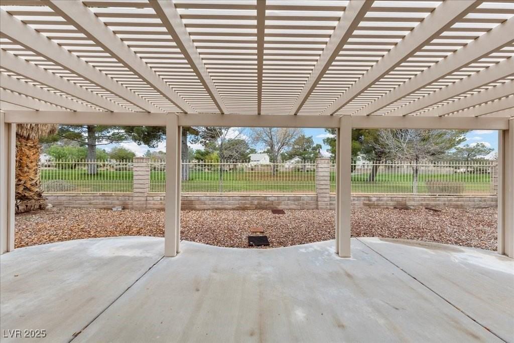 5133 Future Dr - Photo 2 of 20