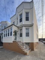 featured image of 4400 Liberty Ave #2